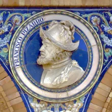 Medallón de Francisco Pizarro