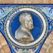 Medallón de Rosales