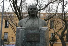 Monumento a Alberto Lista